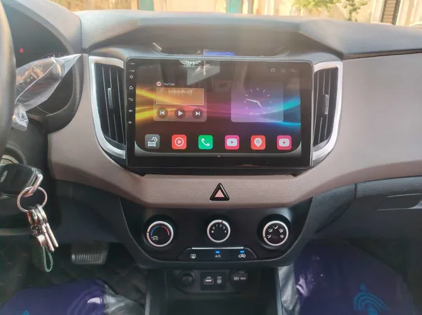 Car image 21