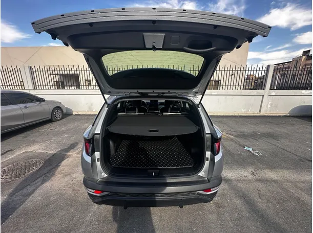Car image 21