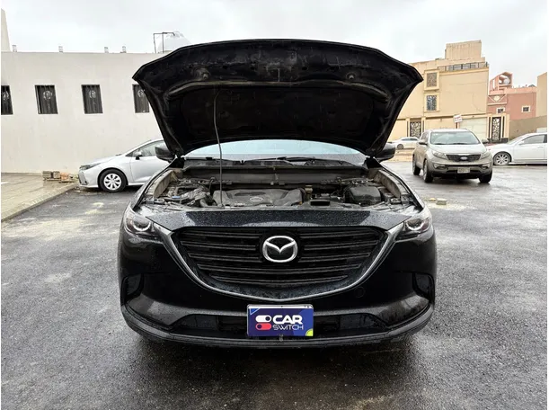 Car image 25
