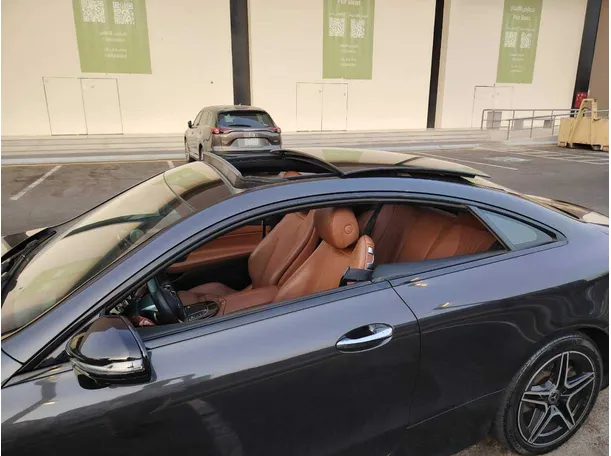 Car image 35