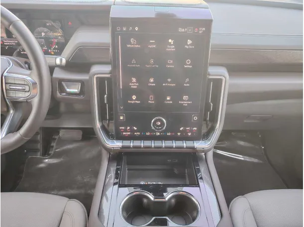 Car image 18