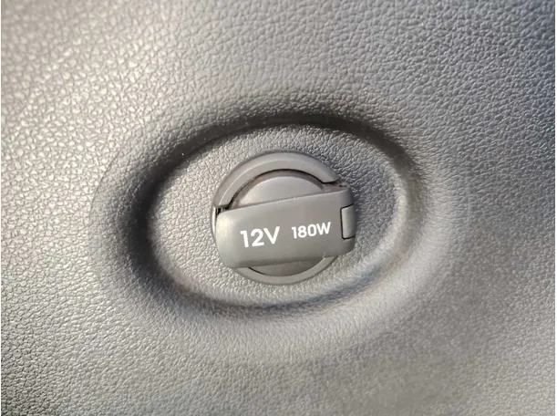 Car image 31