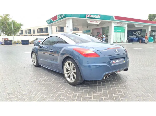 Car image 7