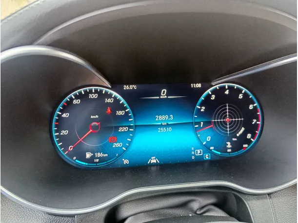 Car image 27