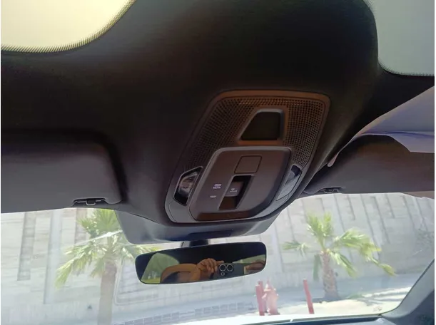 Car image 41