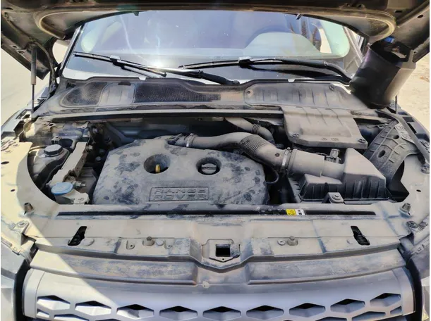 Car image 32