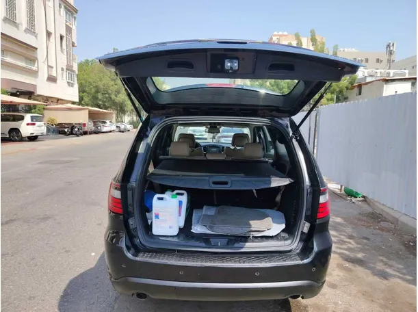 Car image 31