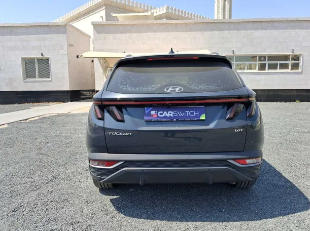 Car image 6