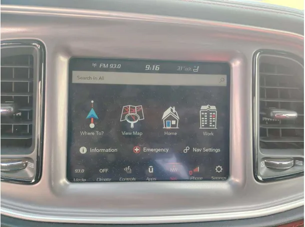 Car image 35