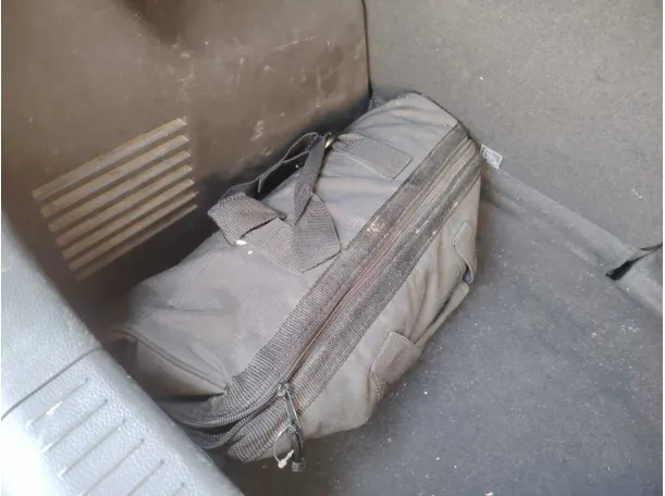 Car image 31