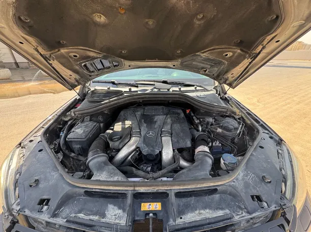 Car image 27