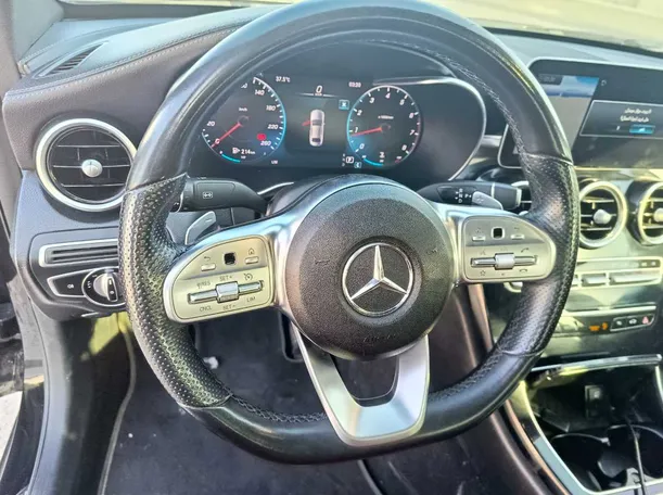 Car image 27