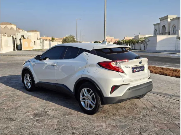 Car image 7