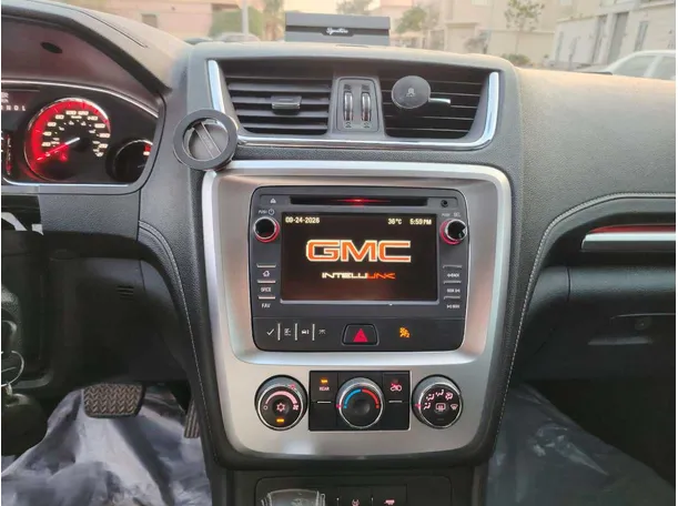 Car image 27