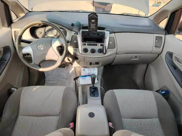Car image 34