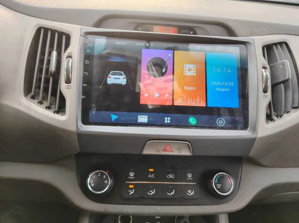Car image 27