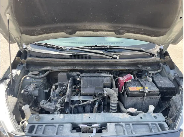 Car image 24