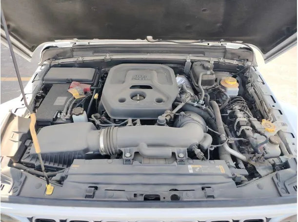 Car image 40