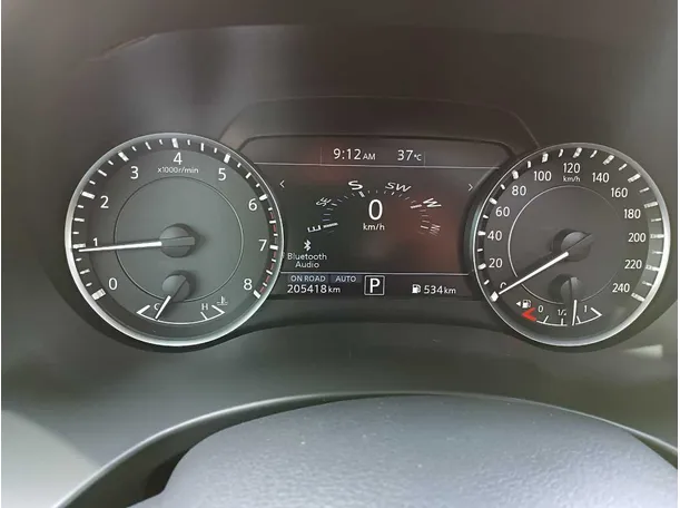 Car image 27