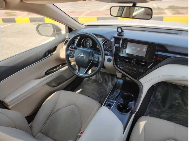 Car image 20