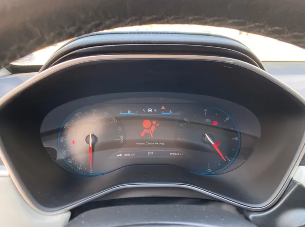 Car image 18