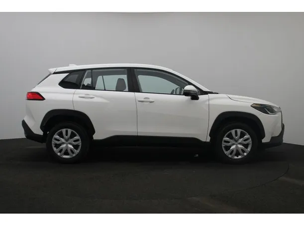 Car image 13