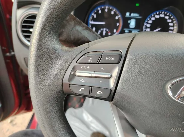 Car image 37