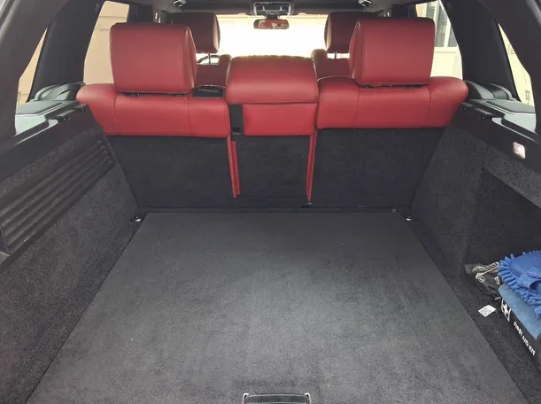 Car image 21