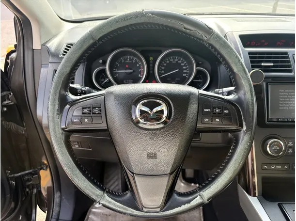 Car image 22