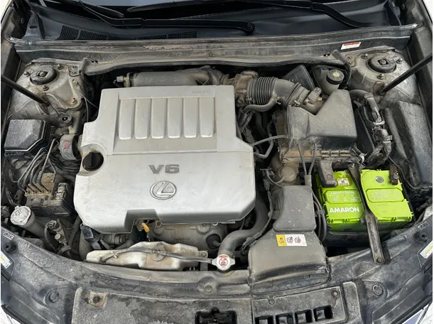 Car image 30