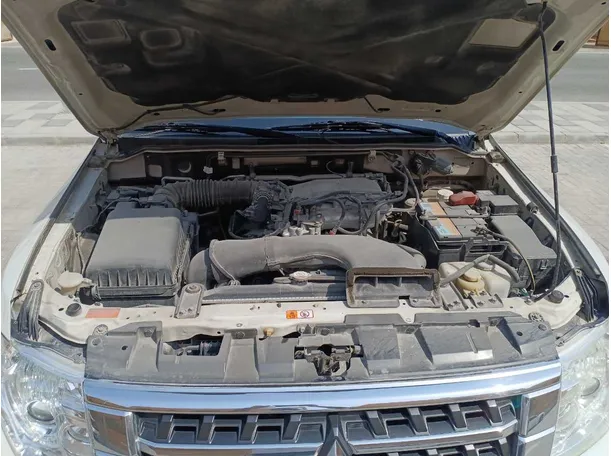 Car image 20
