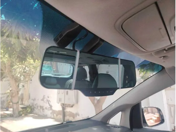 Car image 36
