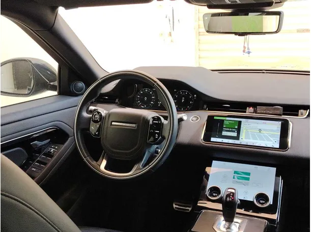 Car image 23