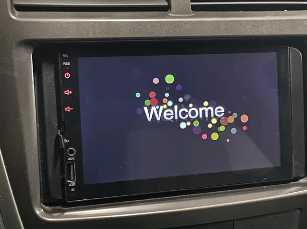 Car image 8