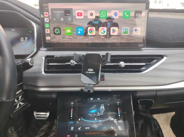 Car image 20
