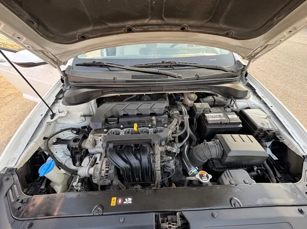 Car image 25