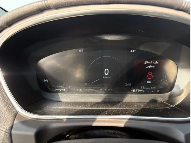 Car image 24