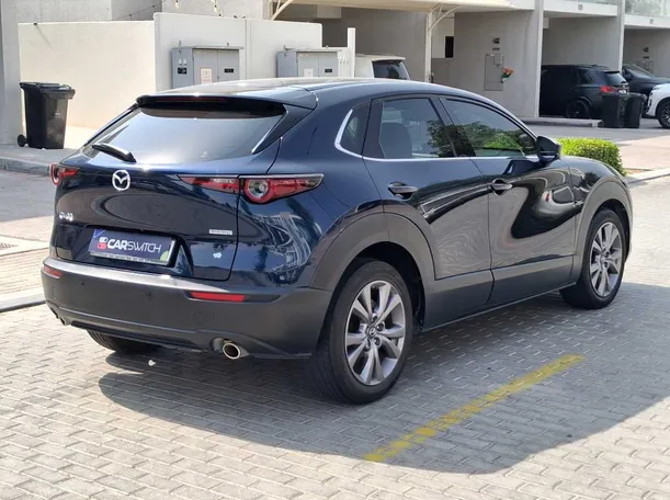 Car image 5