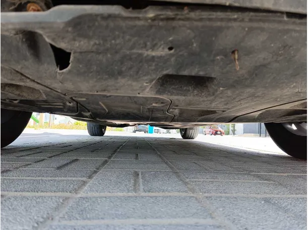Car image 37