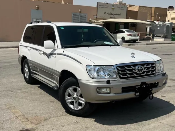2011 Toyota Land Cruiser in Riyadh