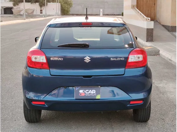 Car image 6