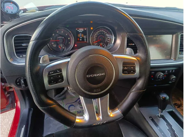 Car image 27