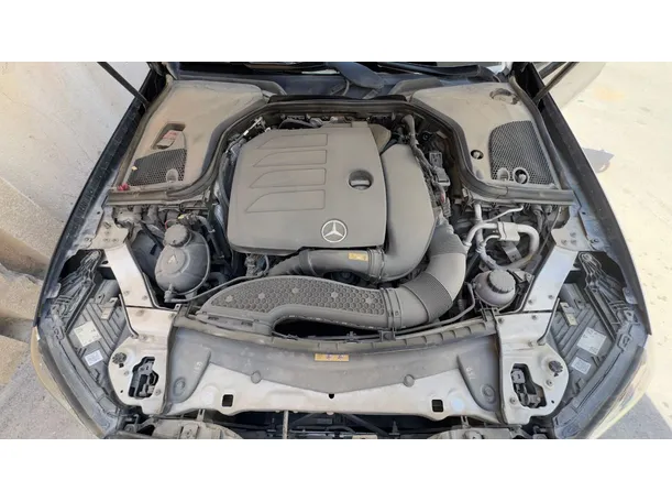 Car image 28