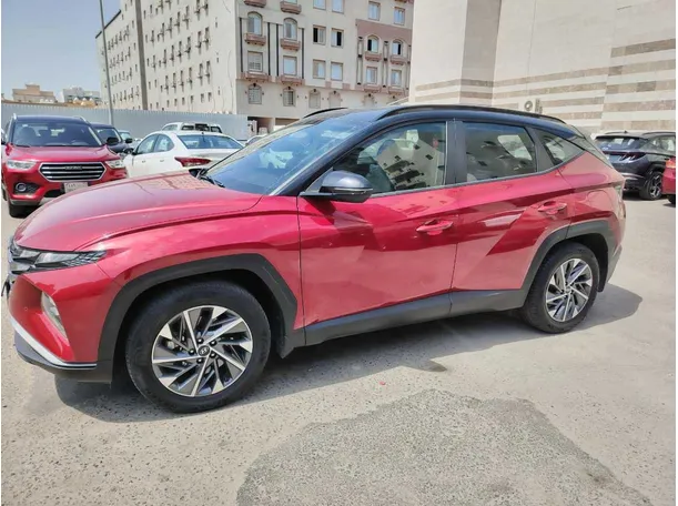 Car image 8