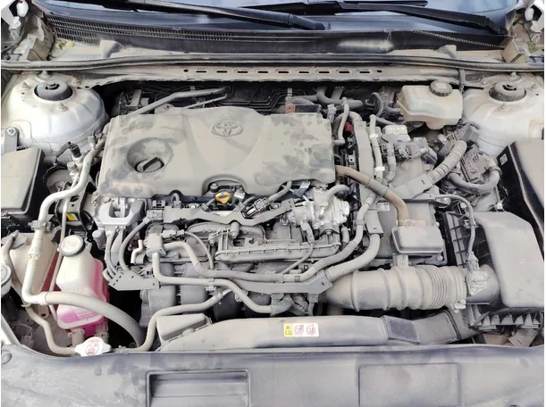 Car image 26