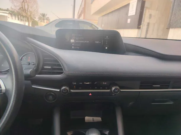 Car image 21