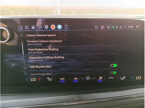 Car image 23