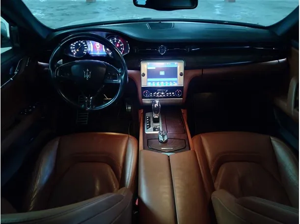 Car image 22
