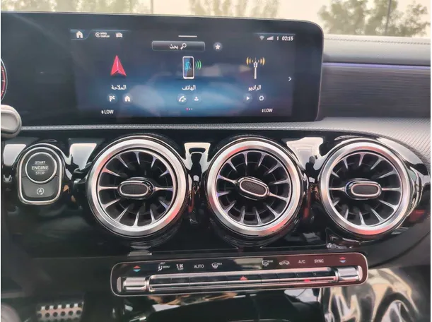 Car image 21
