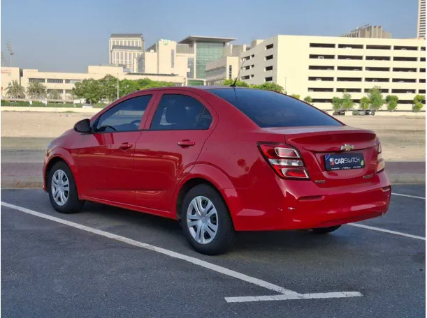 Car image 5